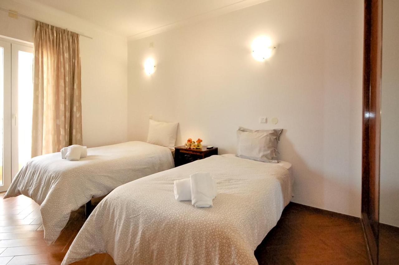 Villa Alice - Free Wifi & Air Co & Swimming Pool - By Bedzy Albufeira Buitenkant foto